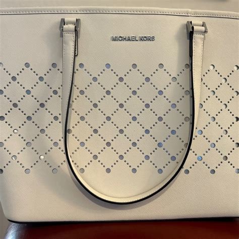 Michael Kors Violet Optic White Large Carryall Tote Leather 